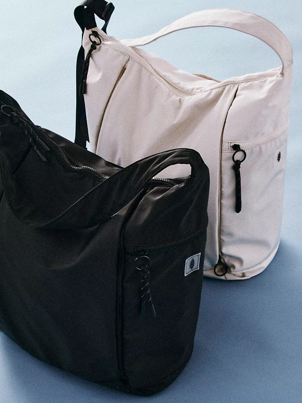 Free People No Time Zones Carryall Tote In Blue, Black Or Off White NWT - Picture 4 of 13
